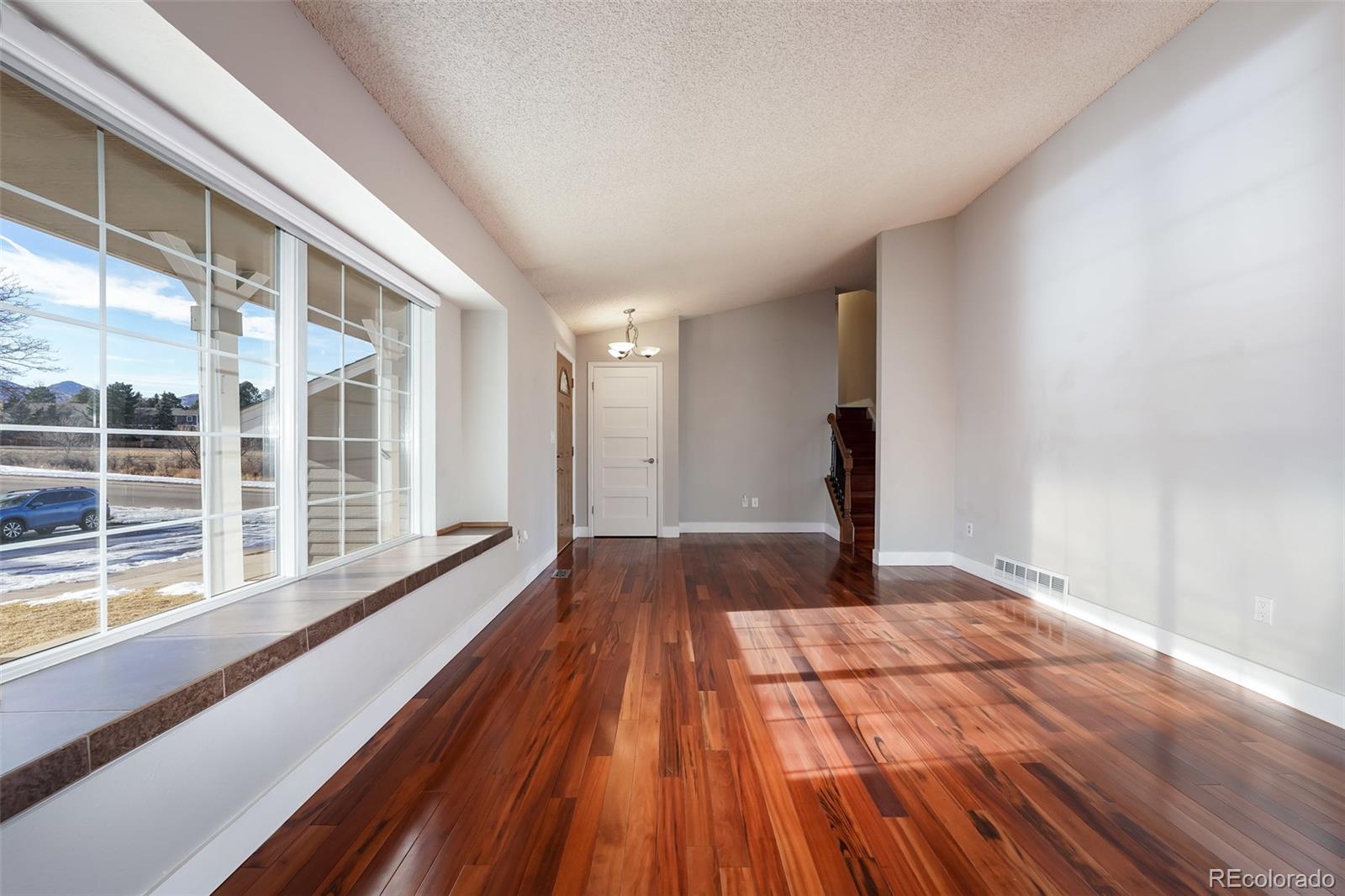 MLS Image #6 for 7150 s lewis way,littleton, Colorado
