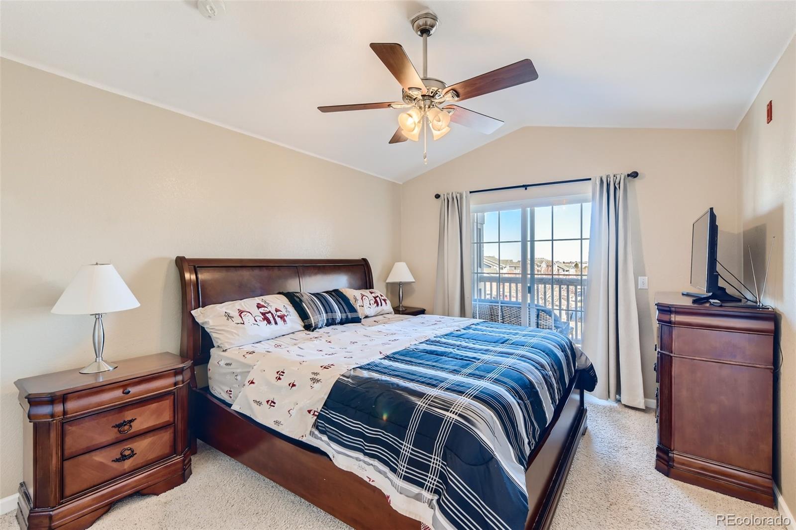 MLS Image #12 for 7440 s blackhawk street,englewood, Colorado