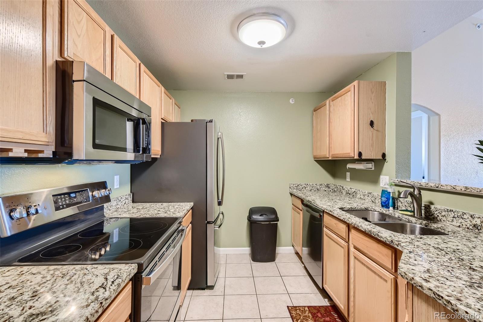 MLS Image #7 for 7440 s blackhawk street,englewood, Colorado