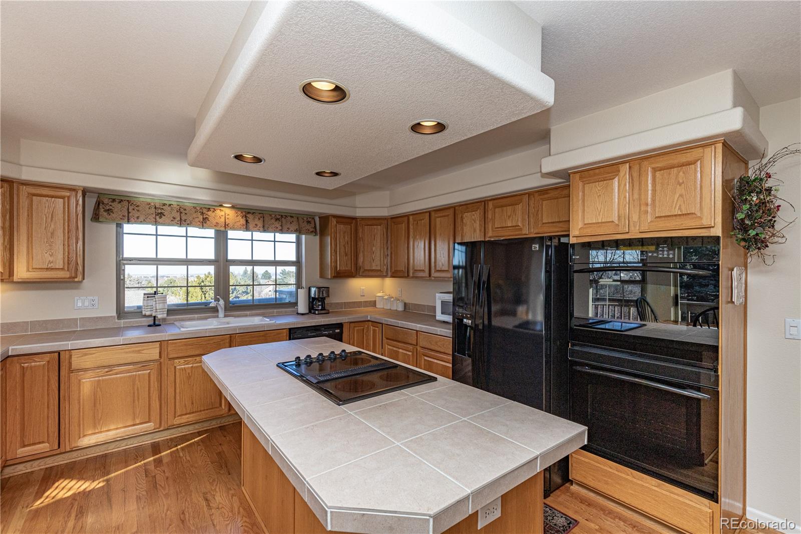 MLS Image #10 for 52  toppler court,castle pines, Colorado