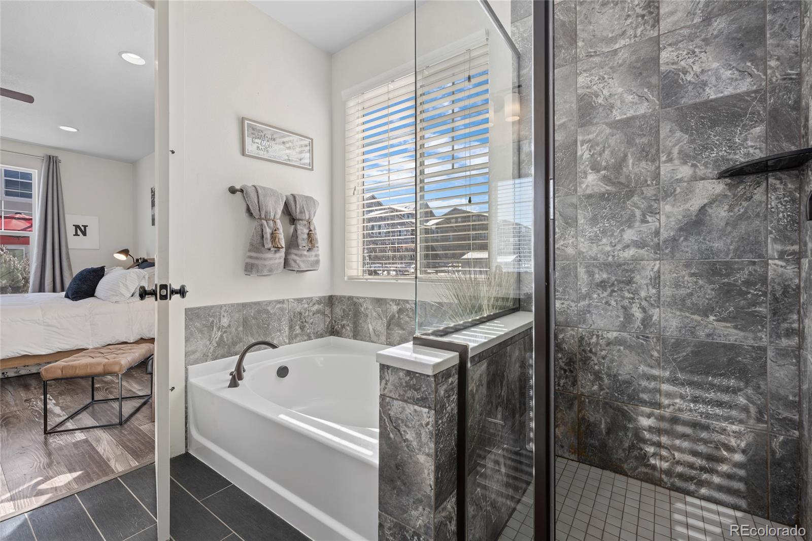 MLS Image #17 for 7858 s flat rock court,aurora, Colorado