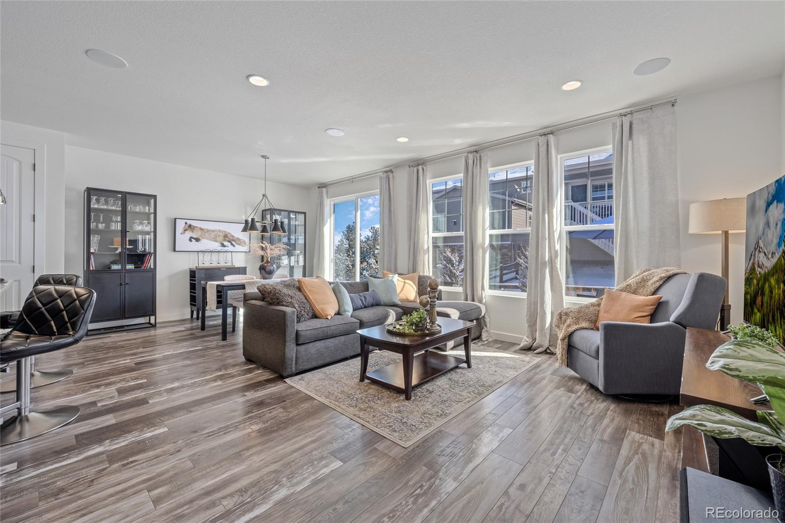 MLS Image #2 for 7858 s flat rock court,aurora, Colorado