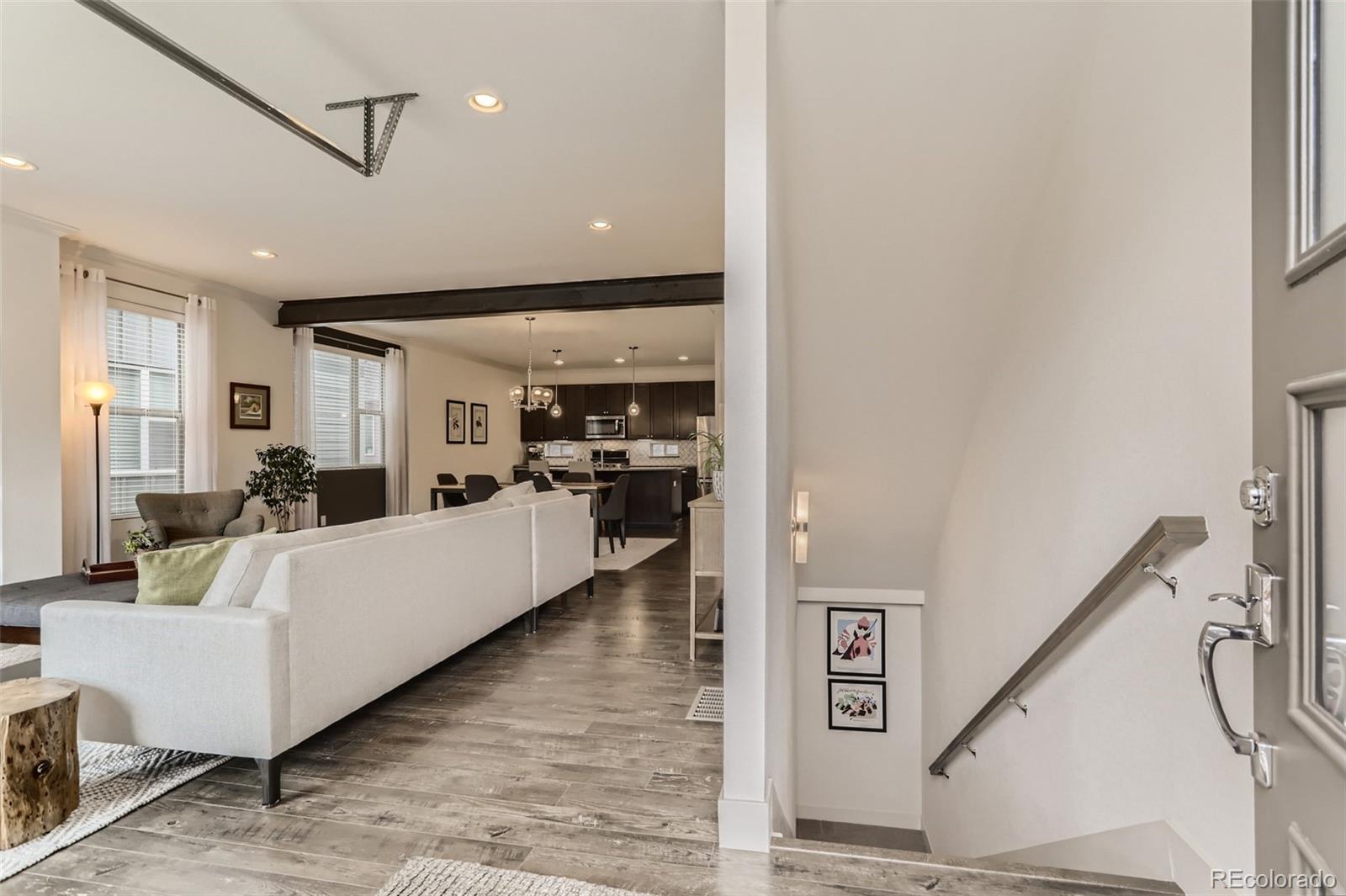 MLS Image #4 for 19548 e sunset circle,centennial, Colorado
