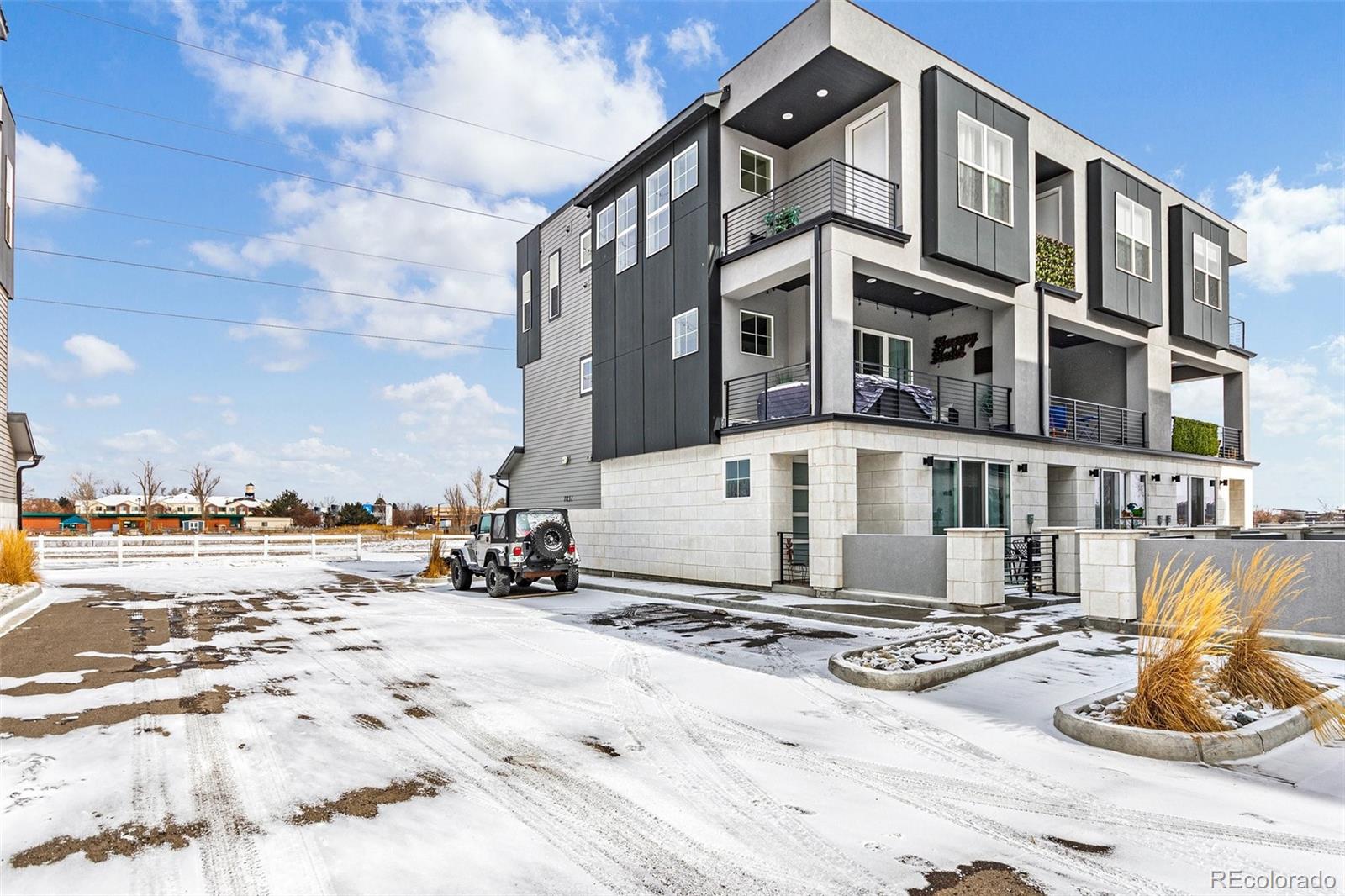 MLS Image #1 for 7851 w 51st avenue,arvada, Colorado