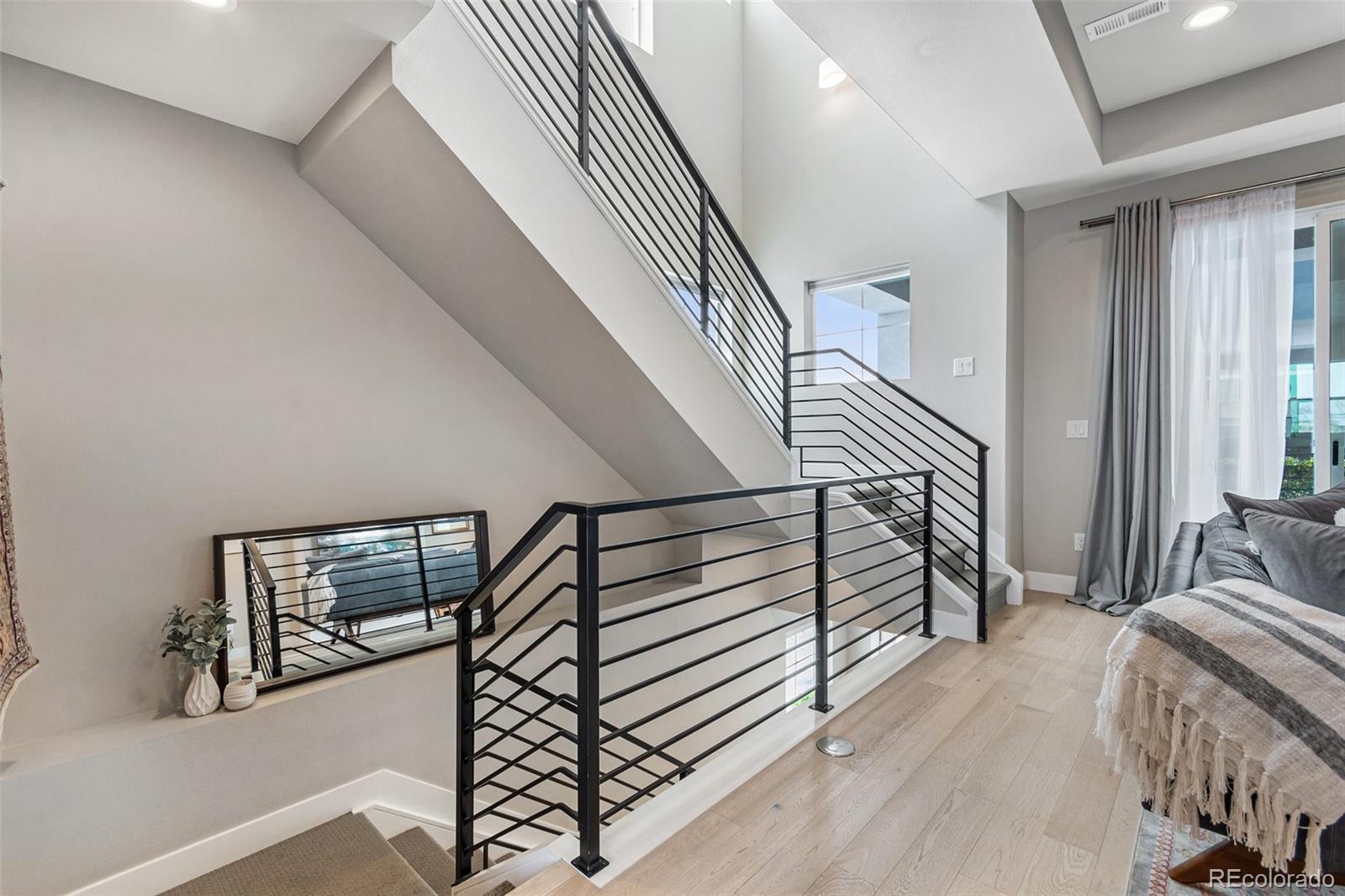 MLS Image #8 for 7851 w 51st avenue,arvada, Colorado