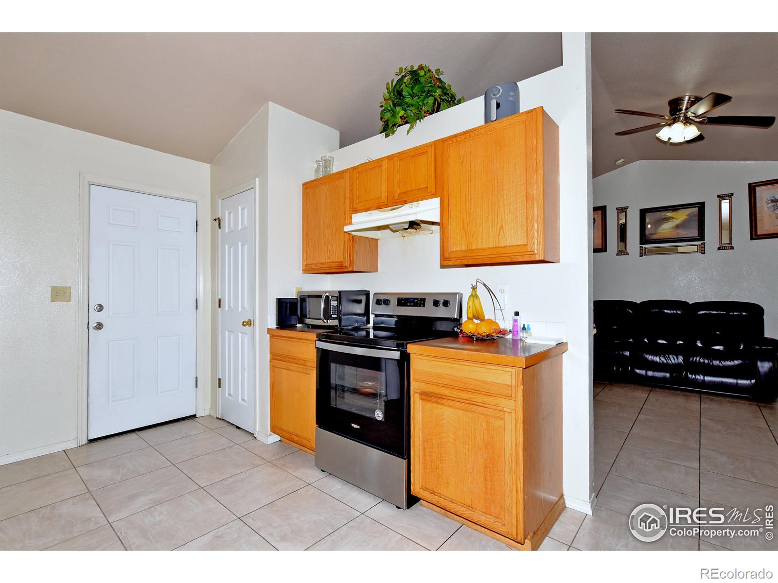 MLS Image #10 for 1041 e 25th st ln,greeley, Colorado