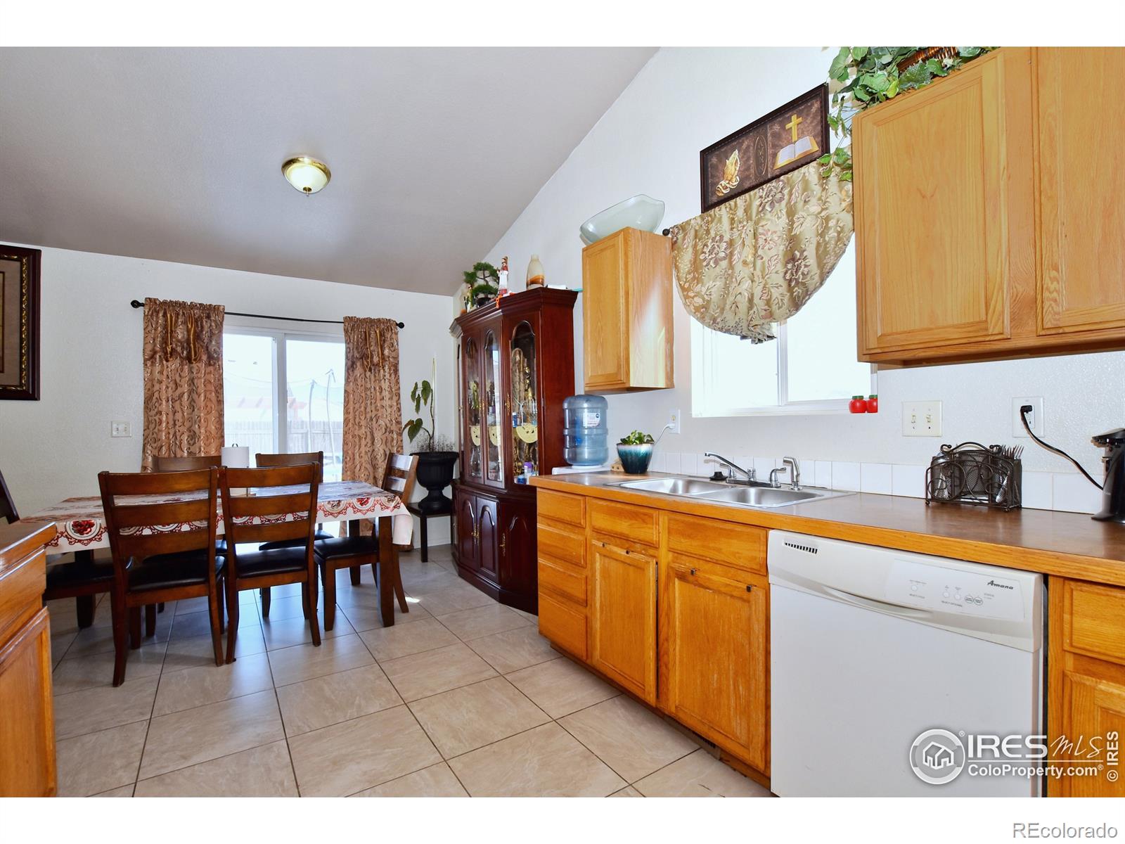 MLS Image #11 for 1041 e 25th st ln,greeley, Colorado