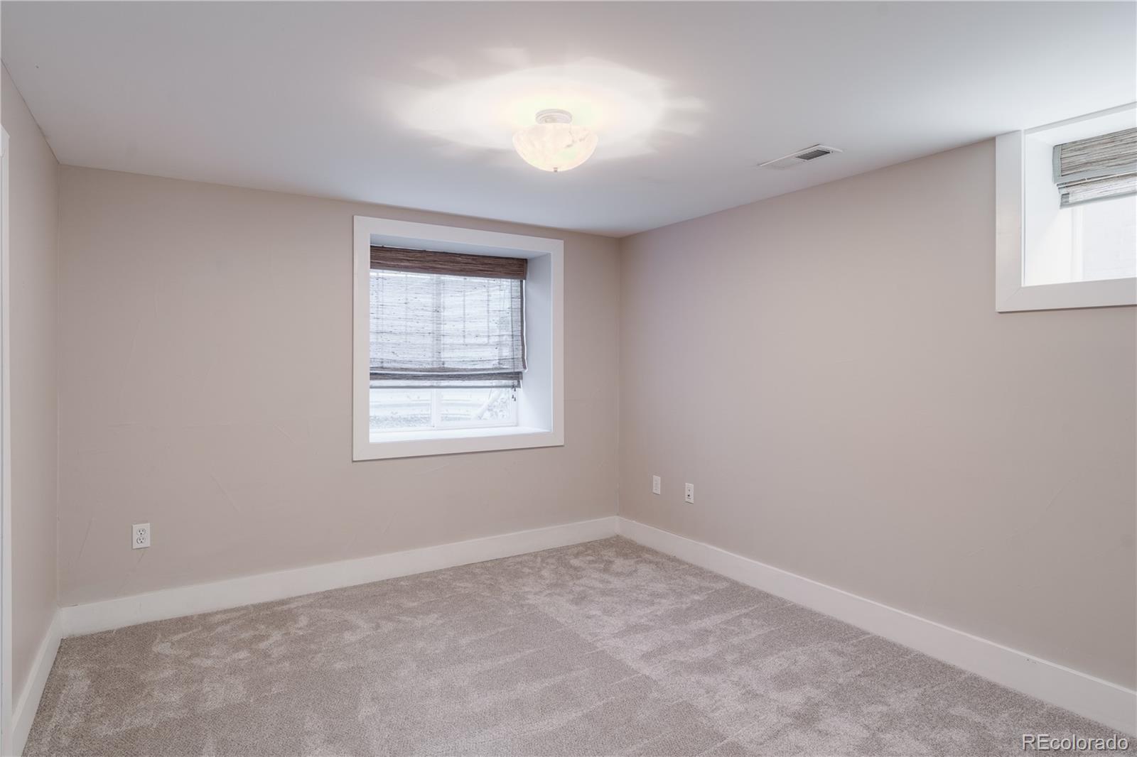 MLS Image #28 for 685 s vine street,denver, Colorado