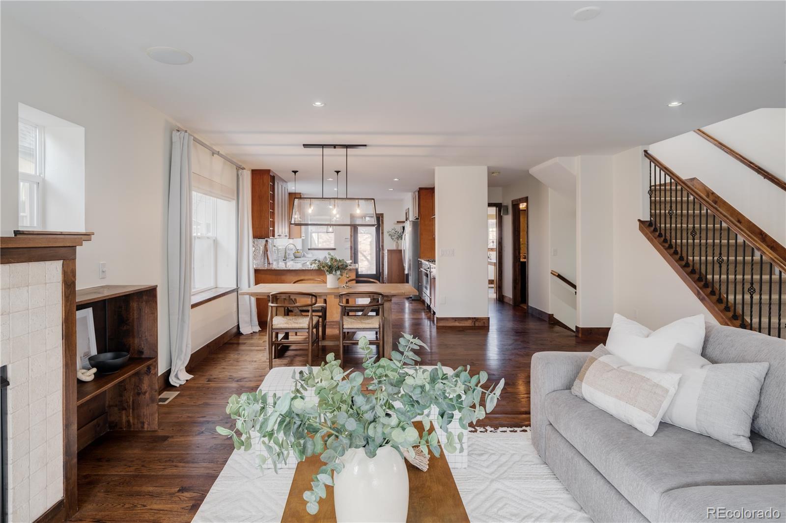 MLS Image #5 for 685 s vine street,denver, Colorado