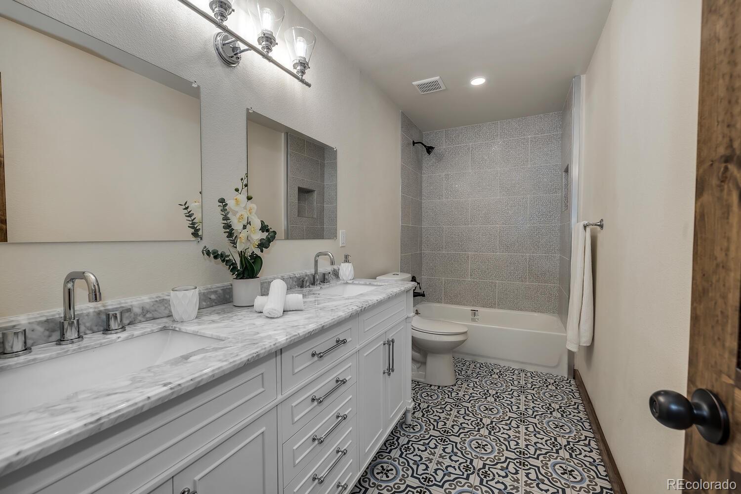 MLS Image #24 for 19  spyglass drive,littleton, Colorado