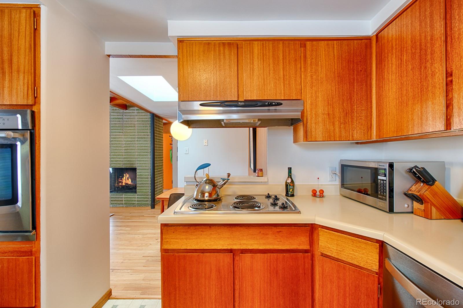 MLS Image #17 for 2920 s emerson street,englewood, Colorado