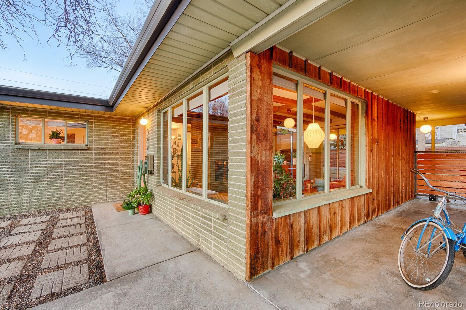 MLS Image #5 for 2920 s emerson street,englewood, Colorado