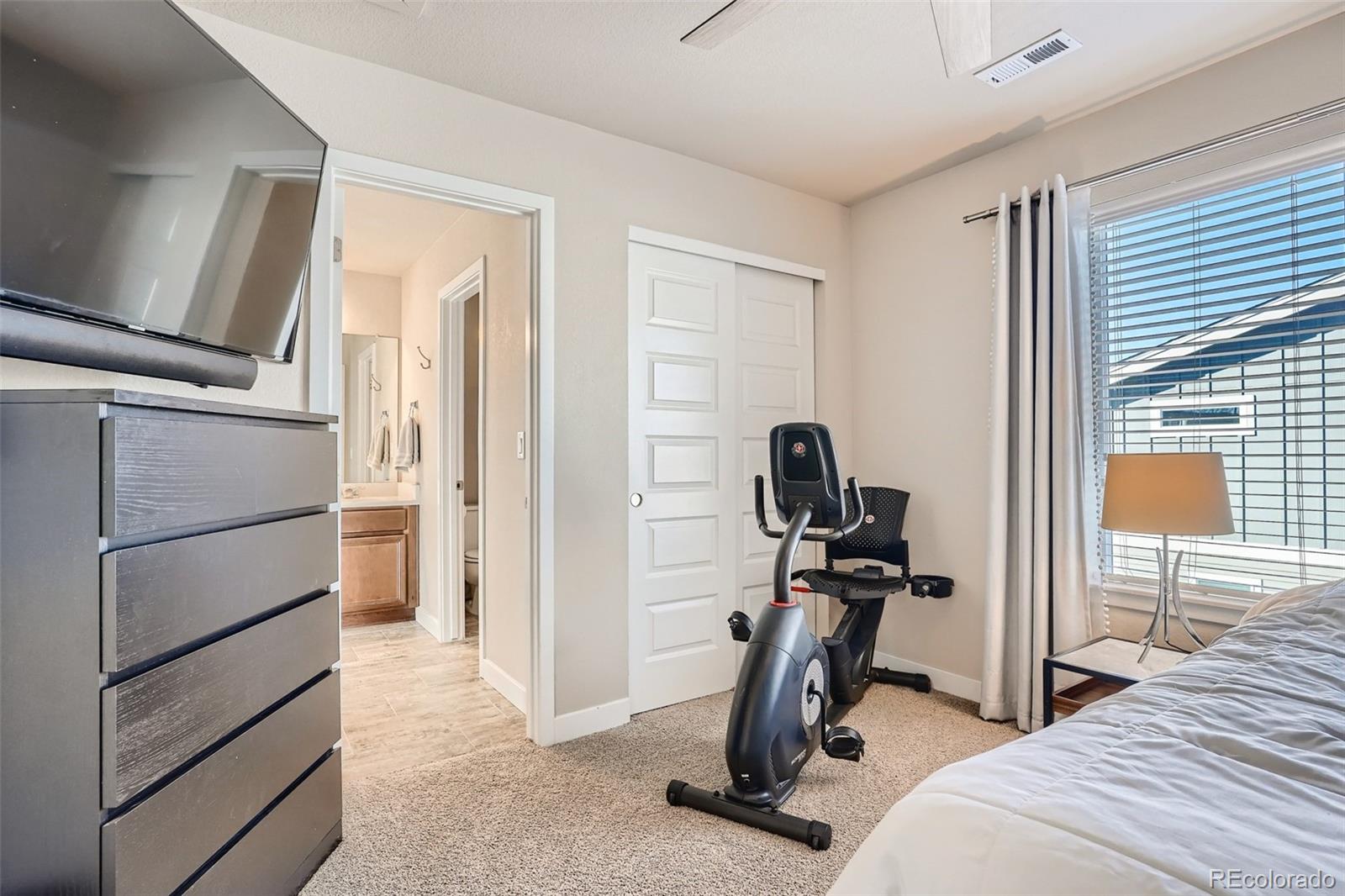 MLS Image #19 for 12874 e dickenson avenue,aurora, Colorado