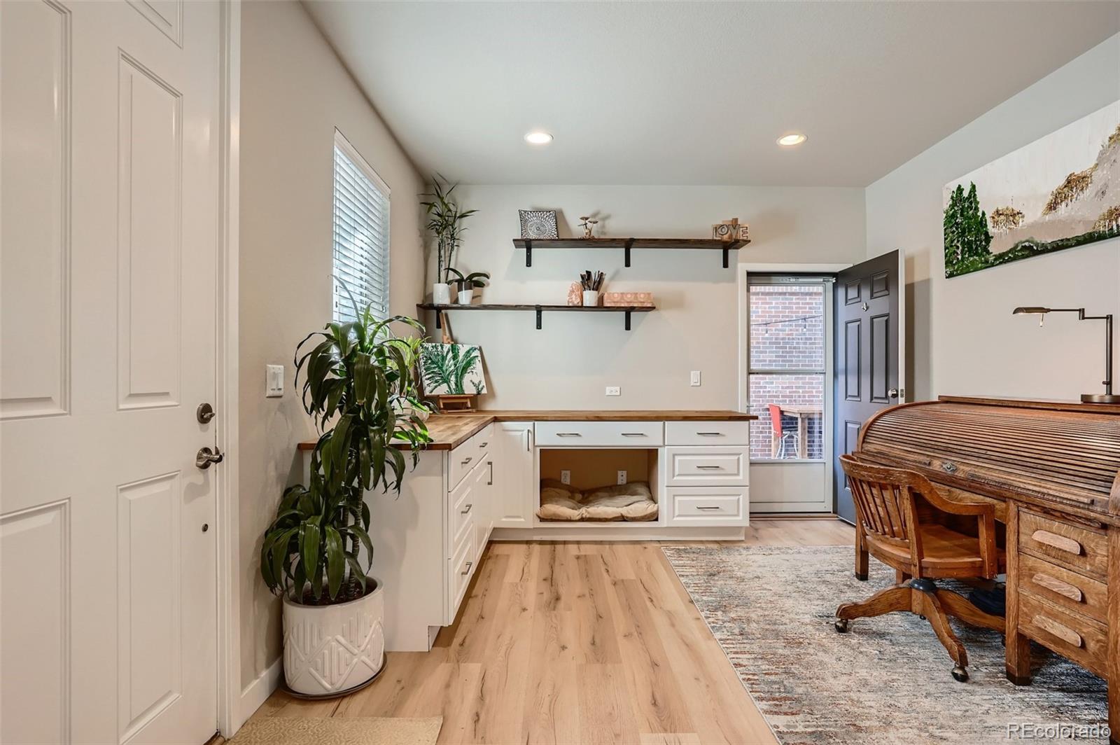 MLS Image #2 for 12874 e dickenson avenue,aurora, Colorado