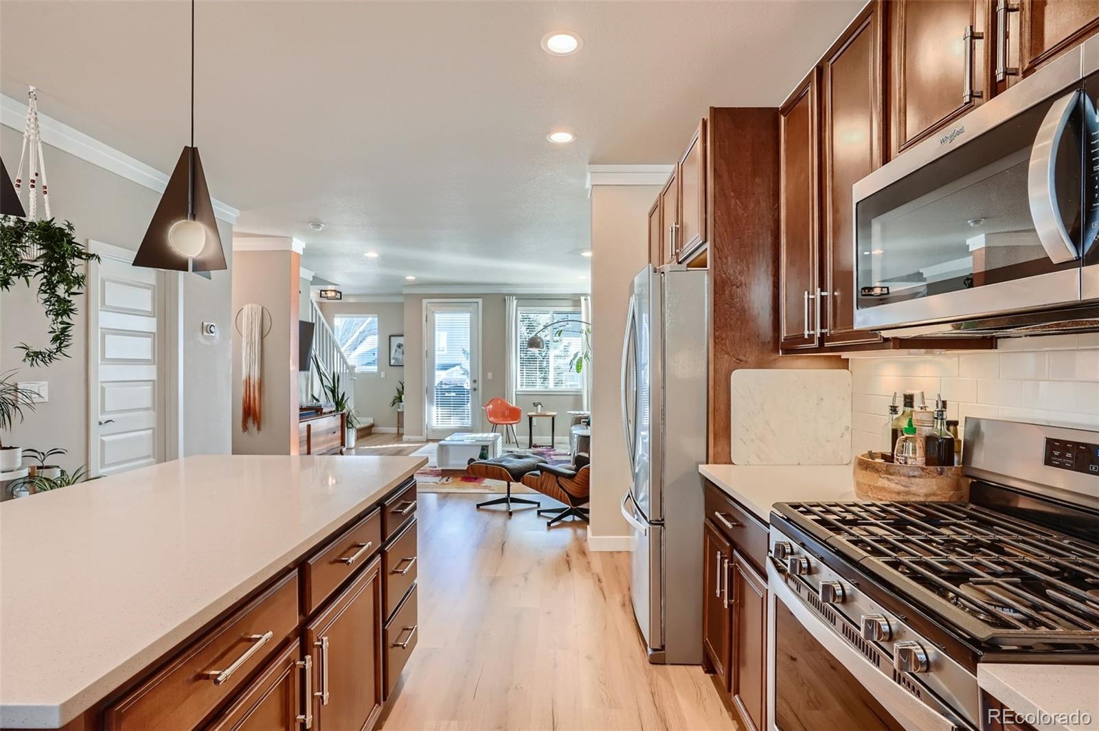 MLS Image #8 for 12874 e dickenson avenue,aurora, Colorado