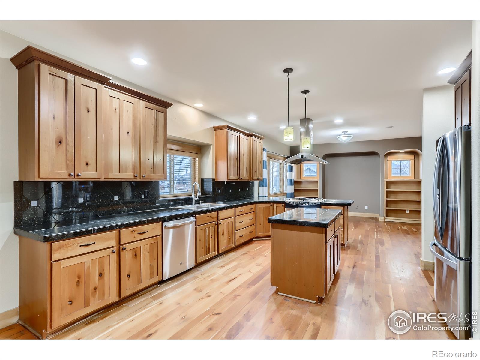 MLS Image #3 for 900  wilshire drive,berthoud, Colorado