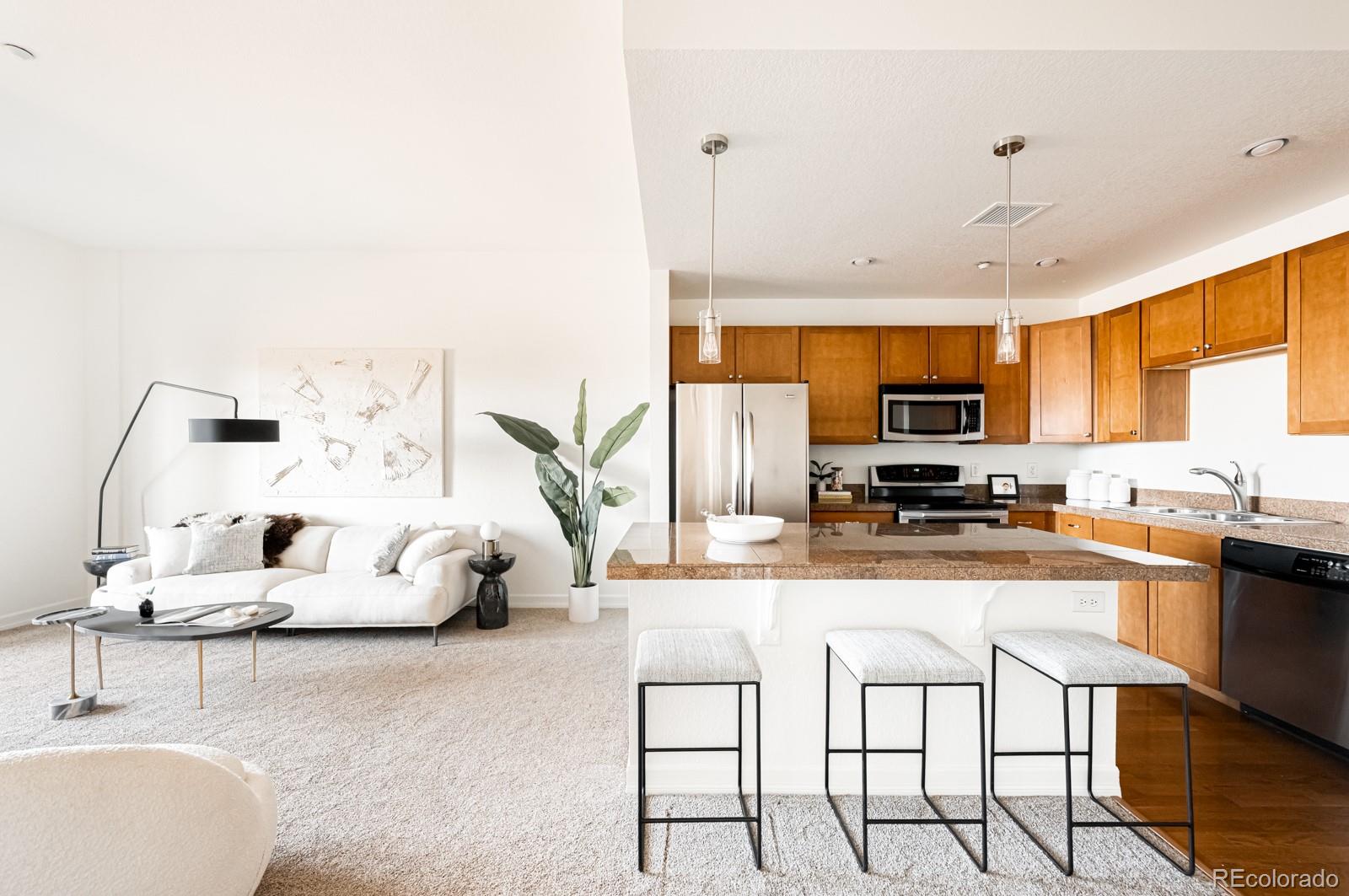 MLS Image #3 for 2200 s university boulevard,denver, Colorado