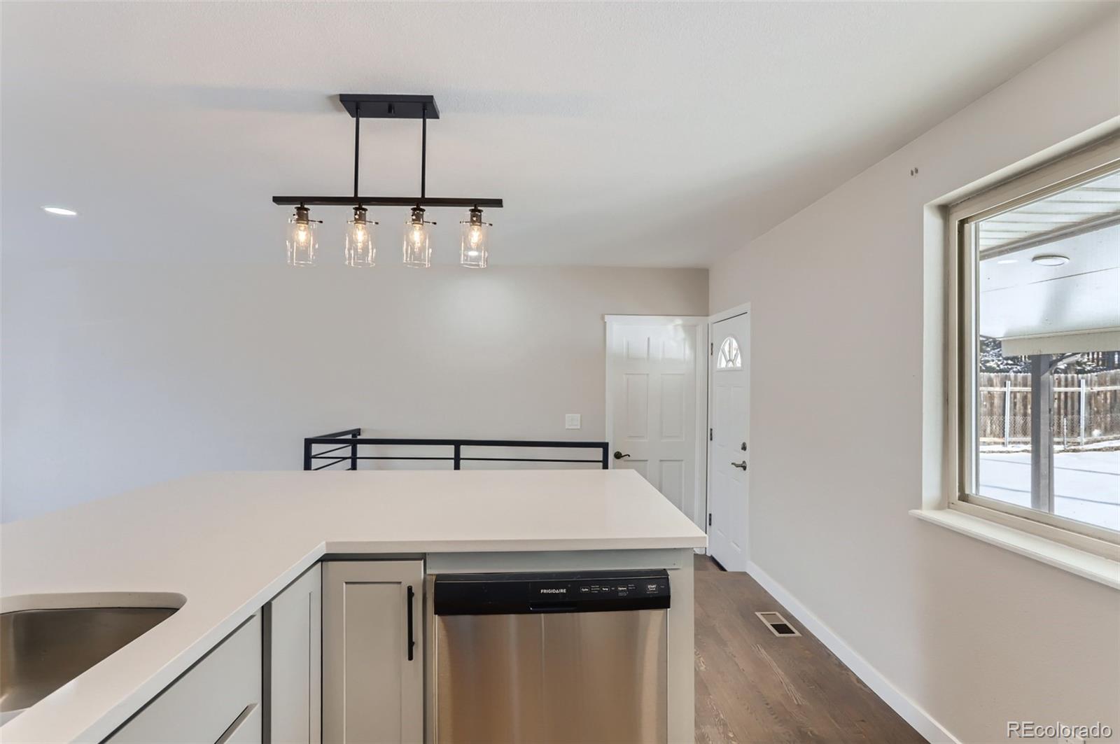 MLS Image #10 for 7562 w 76th avenue,arvada, Colorado