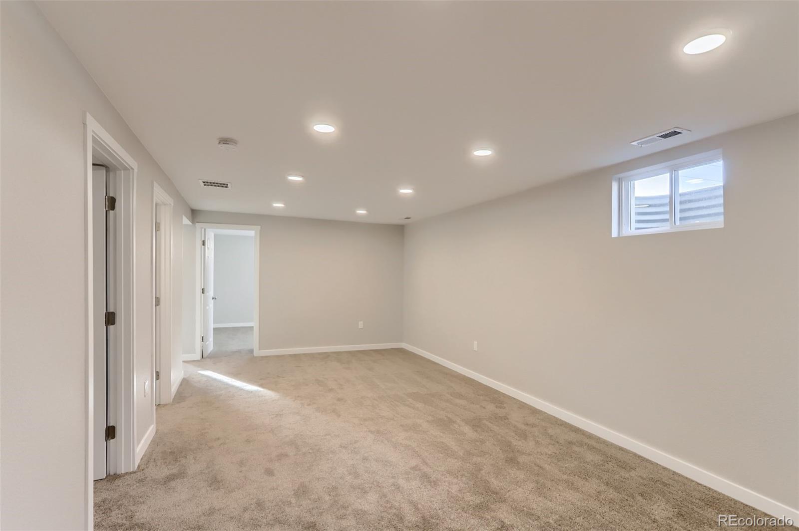 MLS Image #16 for 7562 w 76th avenue,arvada, Colorado