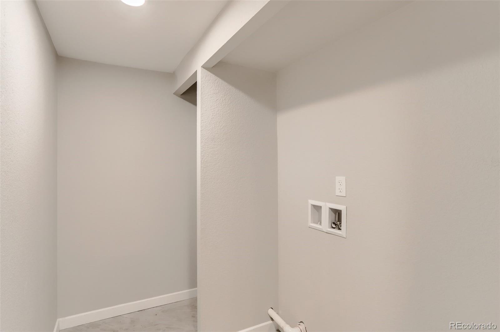 MLS Image #22 for 7562 w 76th avenue,arvada, Colorado