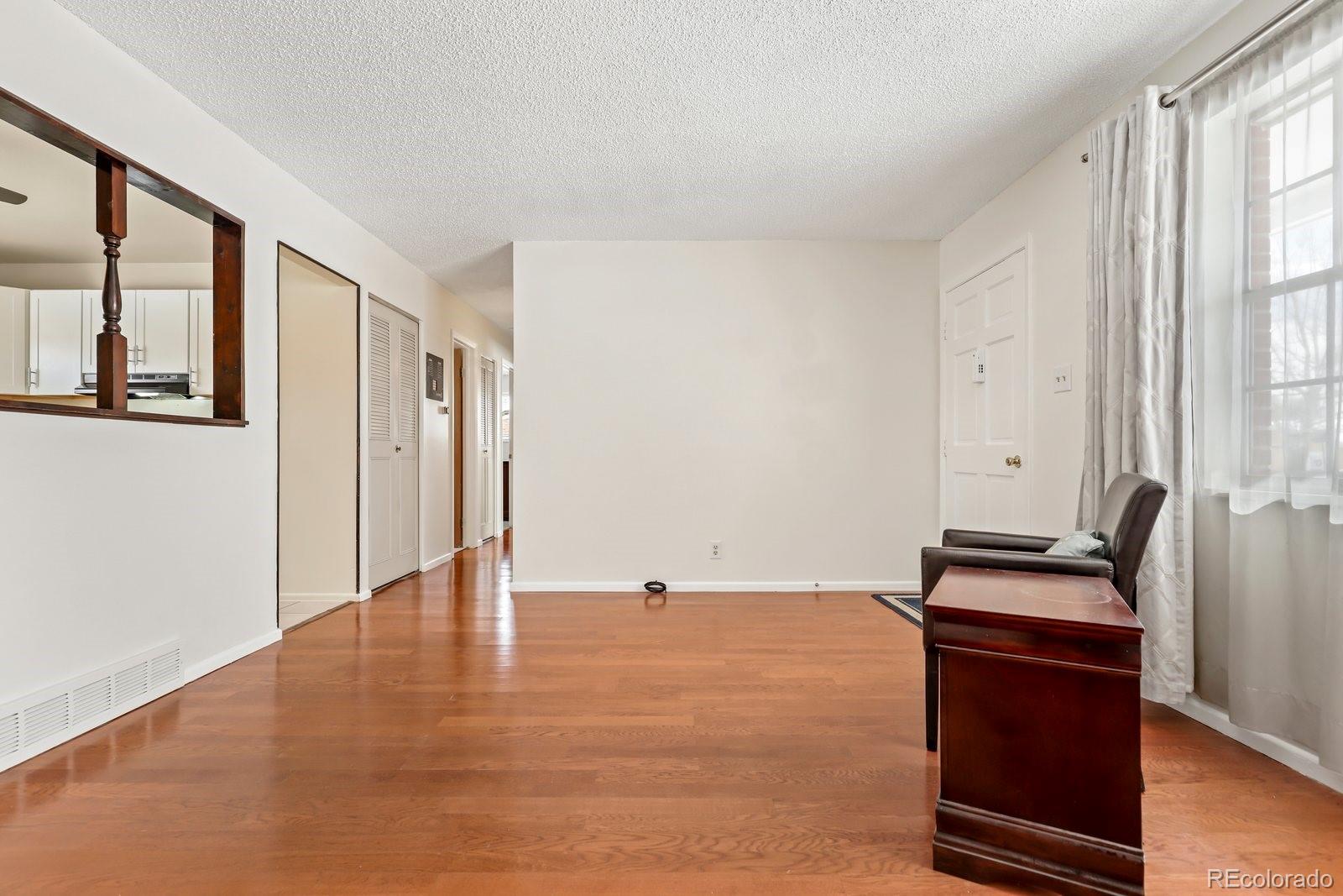 MLS Image #5 for 11844  claude way,northglenn, Colorado