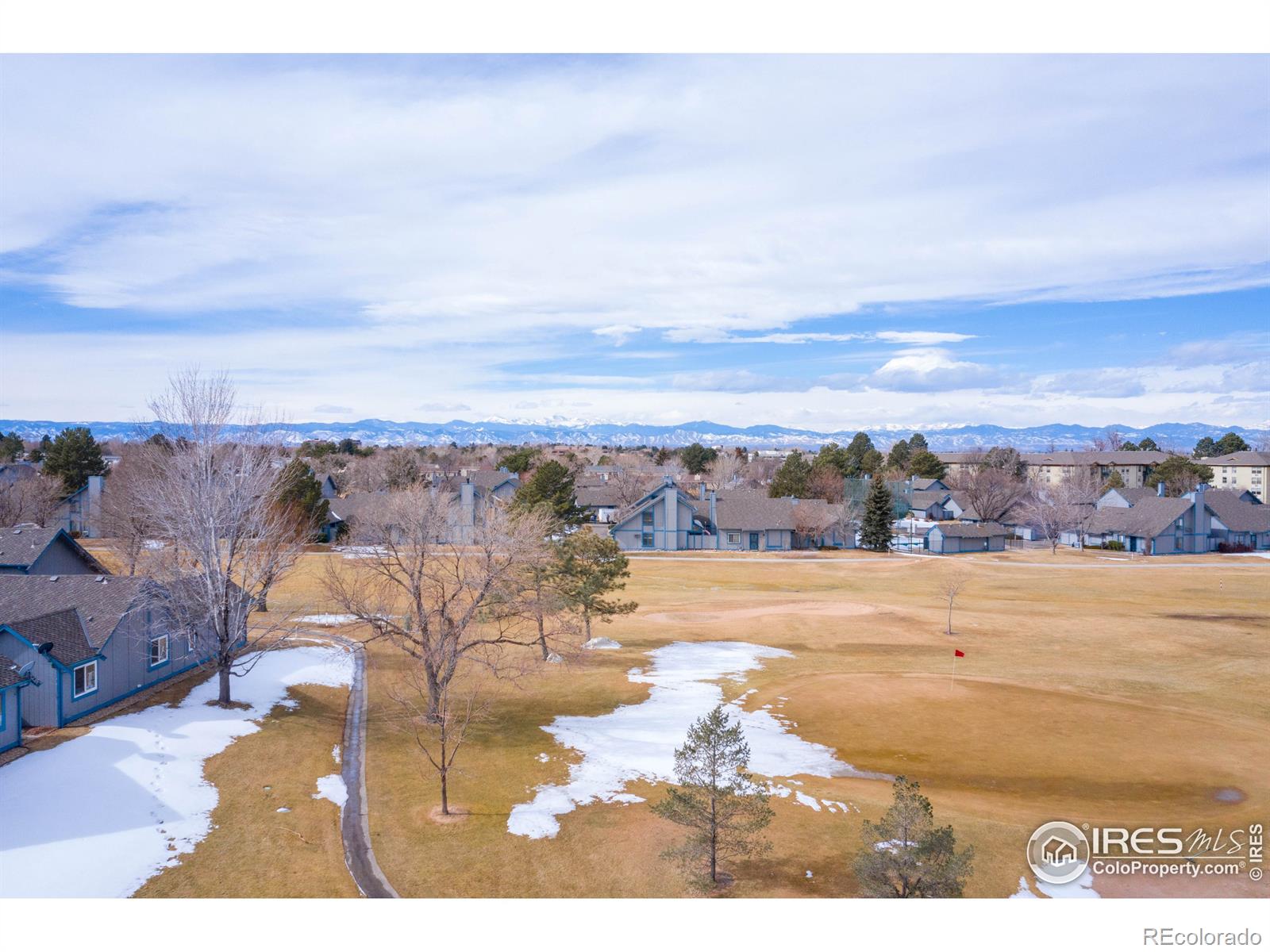 MLS Image #3 for 2419 s worchester court,aurora, Colorado