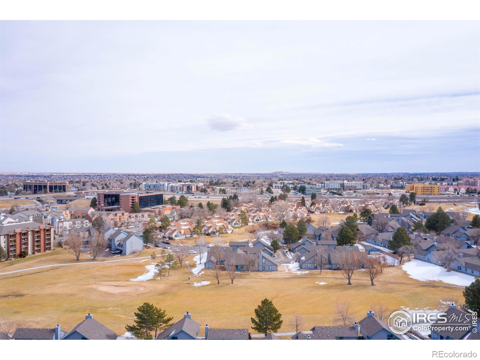 MLS Image #4 for 2419 s worchester court,aurora, Colorado