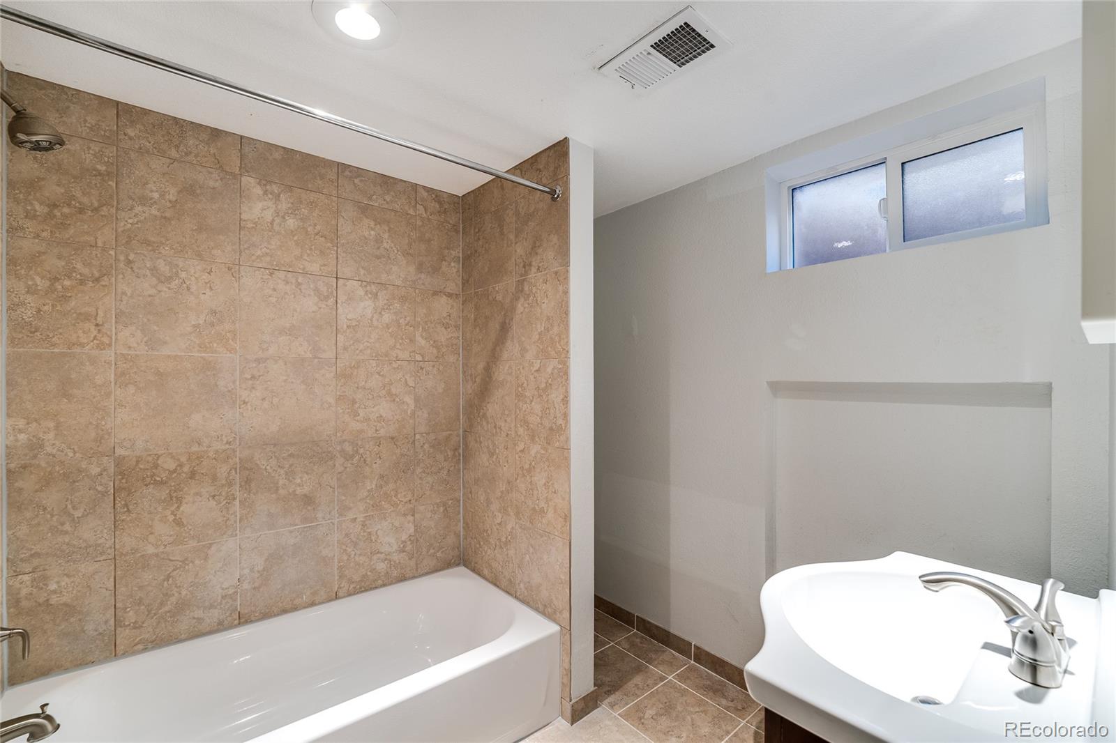 MLS Image #14 for 11221 w 60th avenue,arvada, Colorado