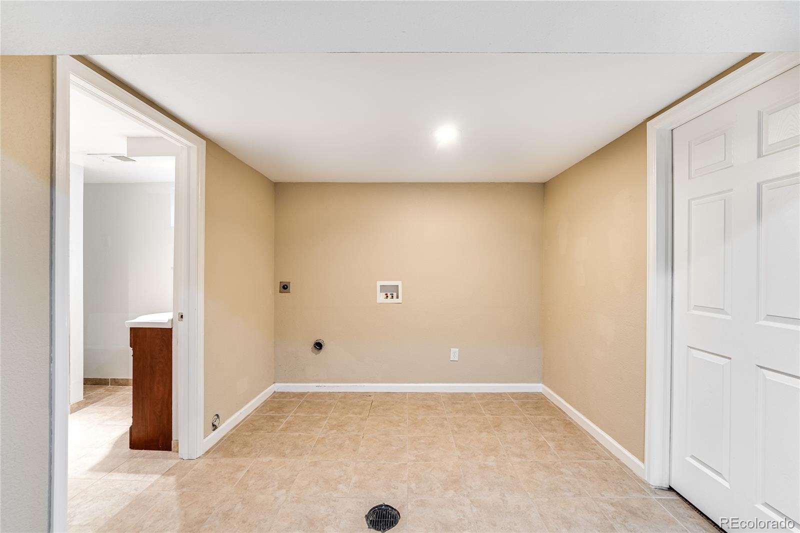 MLS Image #15 for 11221 w 60th avenue,arvada, Colorado