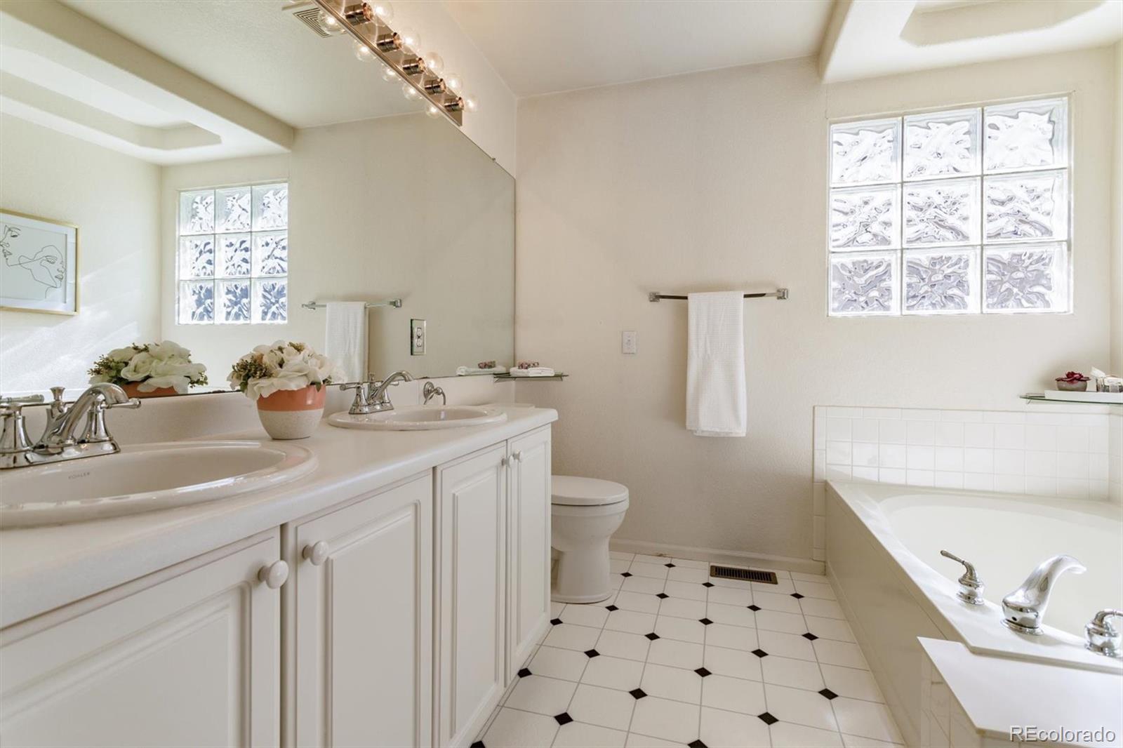 MLS Image #14 for 1529  laurenwood way,highlands ranch, Colorado