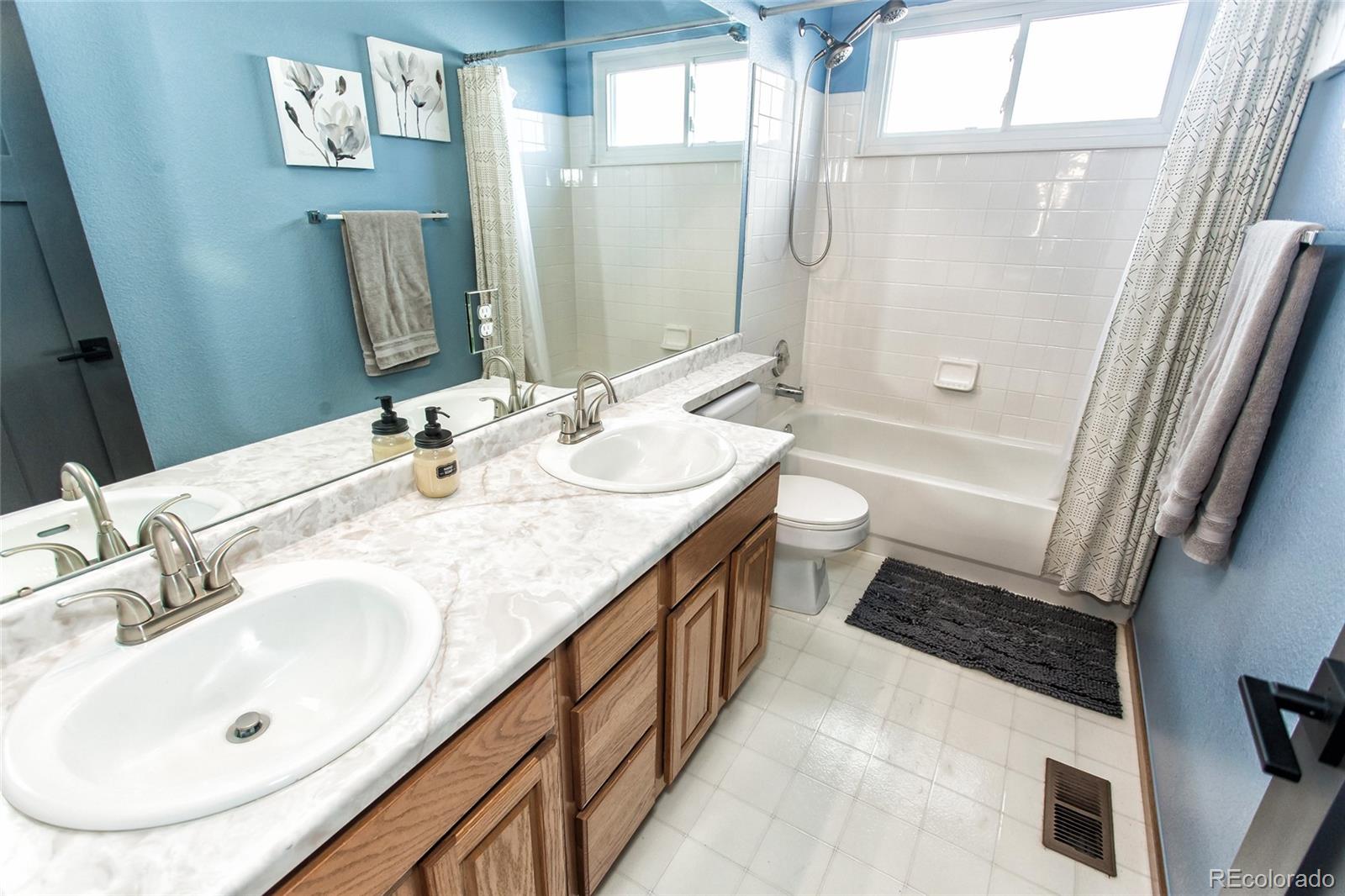 MLS Image #20 for 19135 e belleview place,centennial, Colorado
