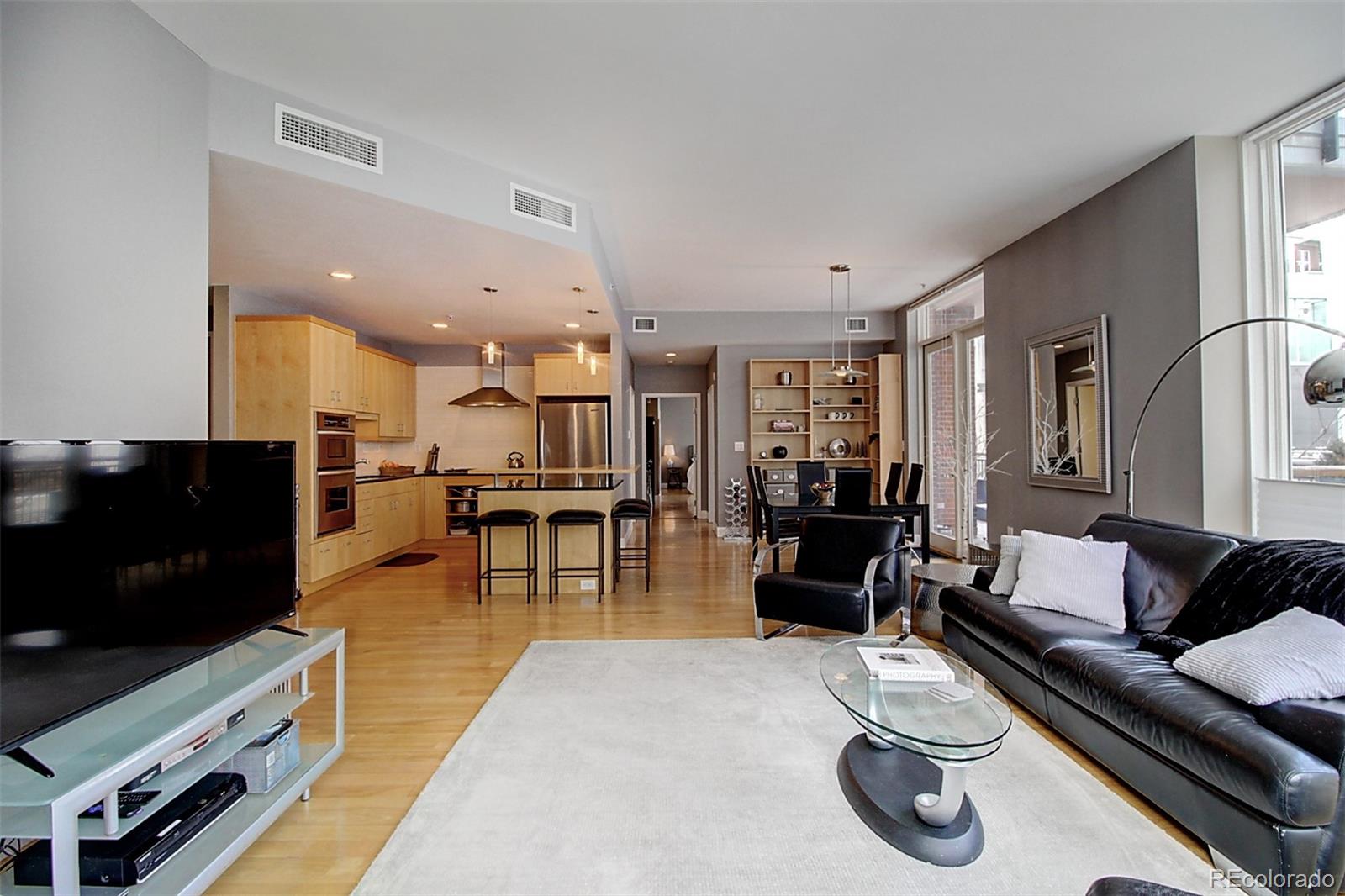 MLS Image #6 for 1401  delgany street,denver, Colorado