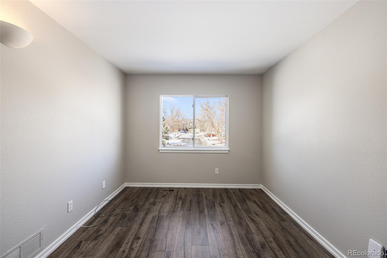 MLS Image #14 for 815  thornwood circle,longmont, Colorado