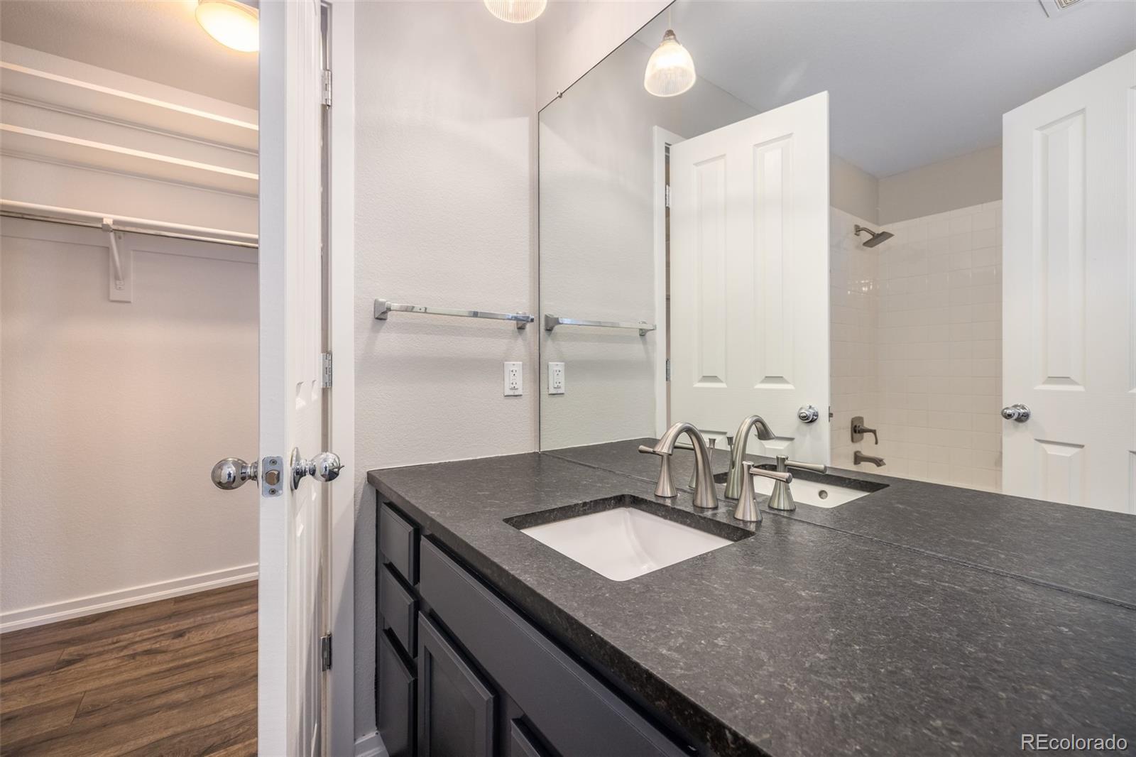 MLS Image #5 for 815  thornwood circle,longmont, Colorado