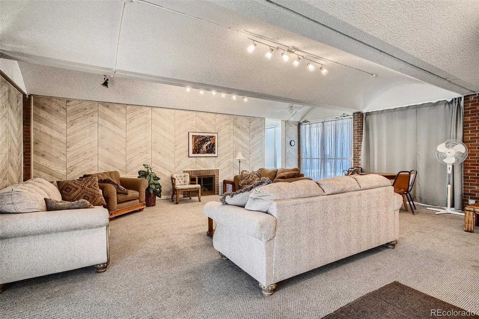 MLS Image #14 for 10185 w 25th avenue,lakewood, Colorado