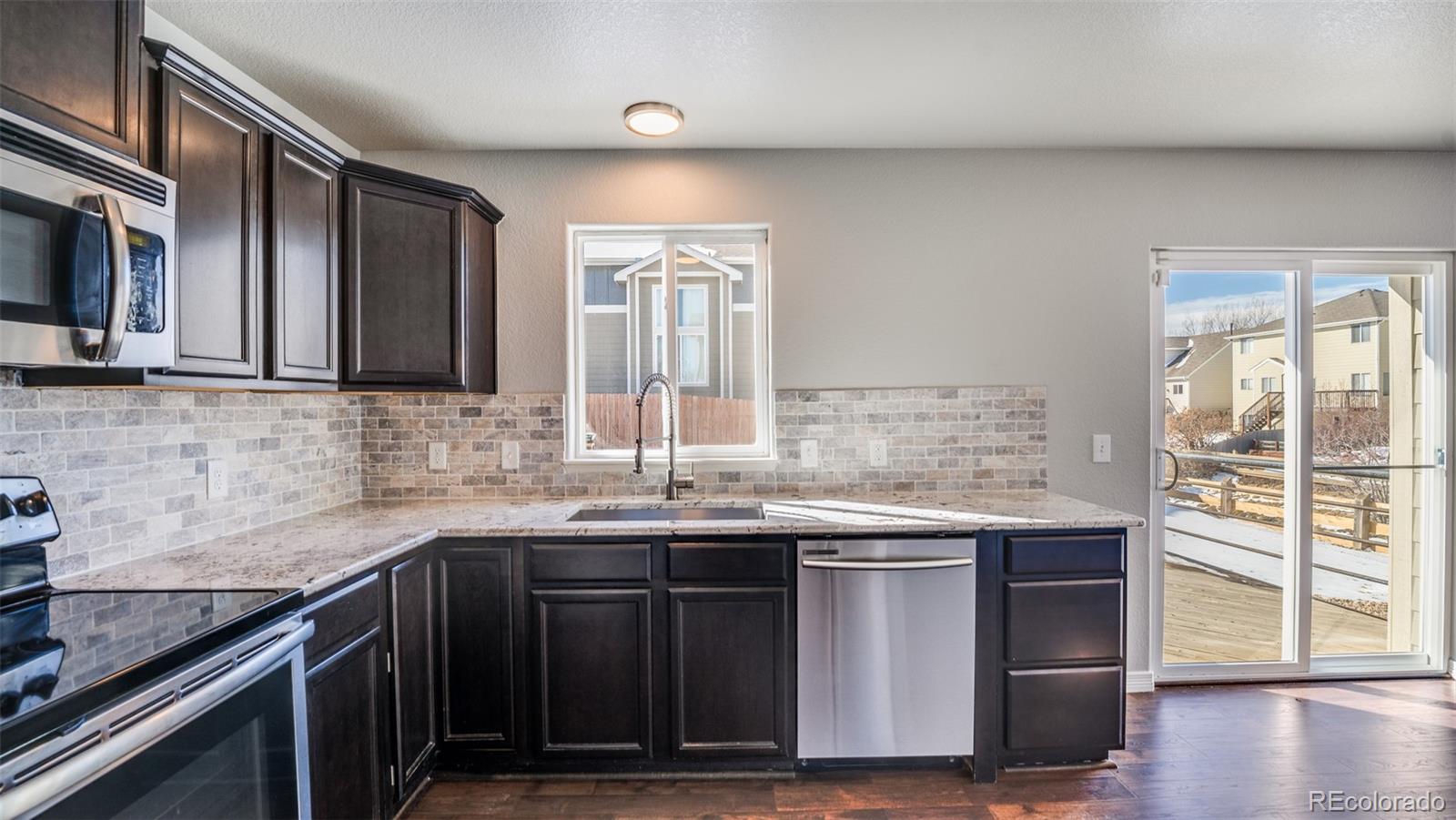 MLS Image #7 for 11204  eagle creek circle,commerce city, Colorado