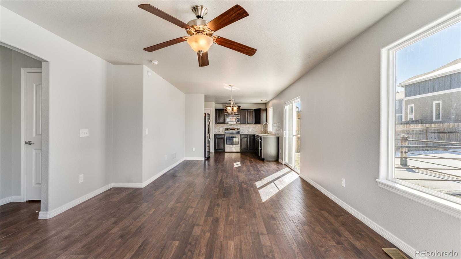 MLS Image #9 for 11204  eagle creek circle,commerce city, Colorado
