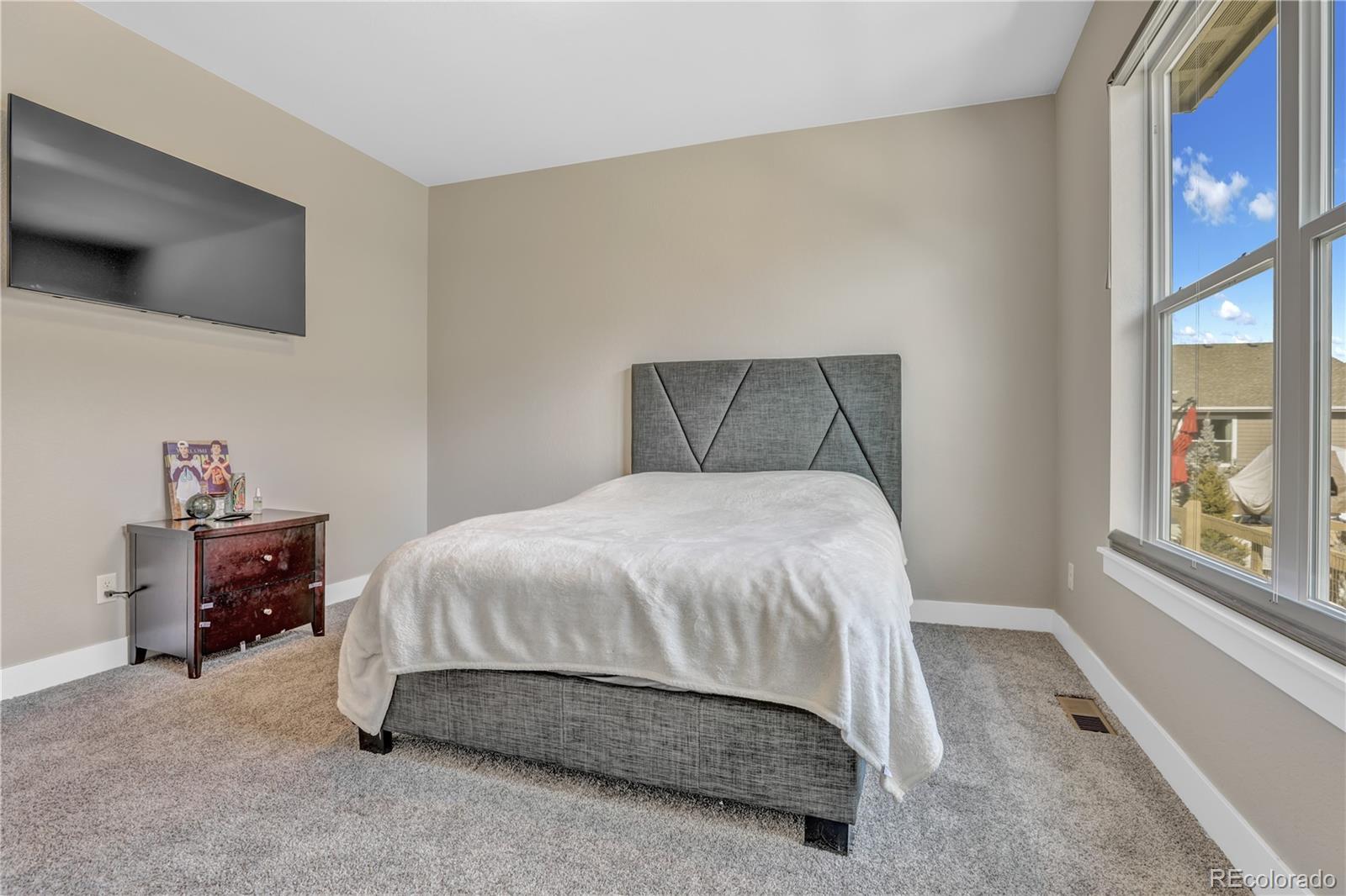 MLS Image #16 for 326  bronco court,berthoud, Colorado