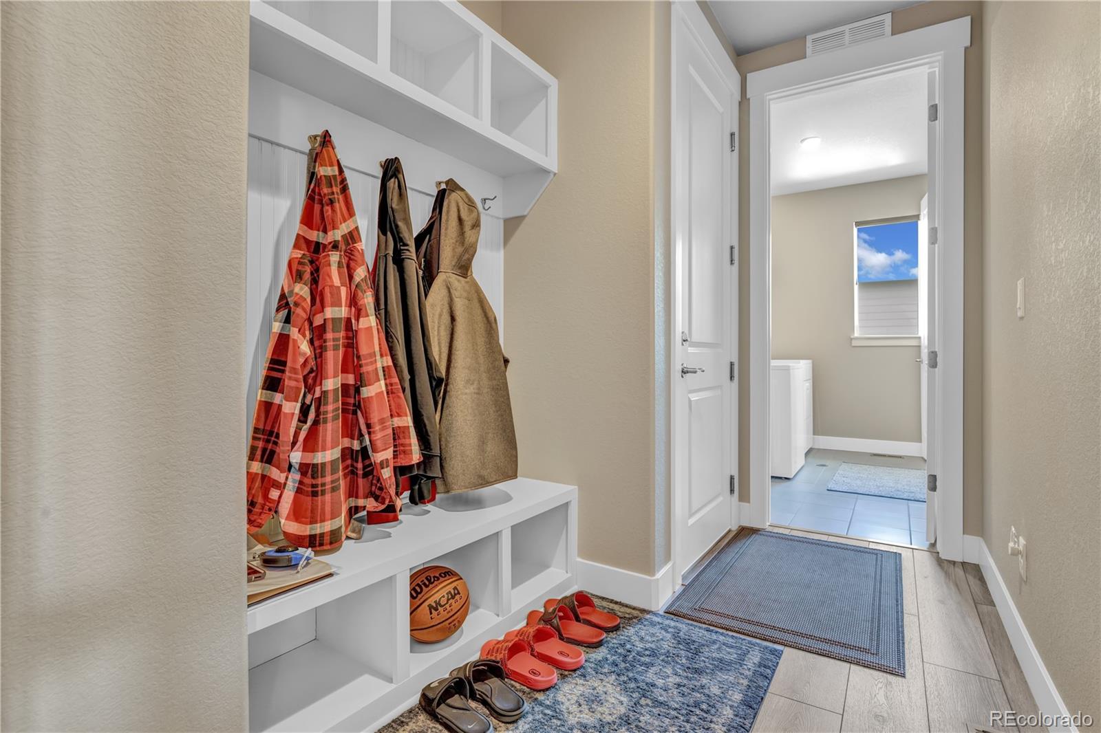 MLS Image #18 for 326  bronco court,berthoud, Colorado