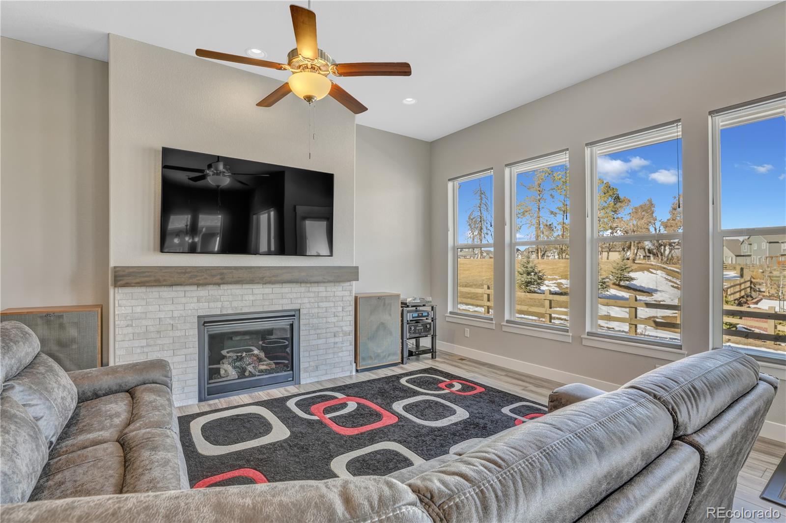 MLS Image #9 for 326  bronco court,berthoud, Colorado