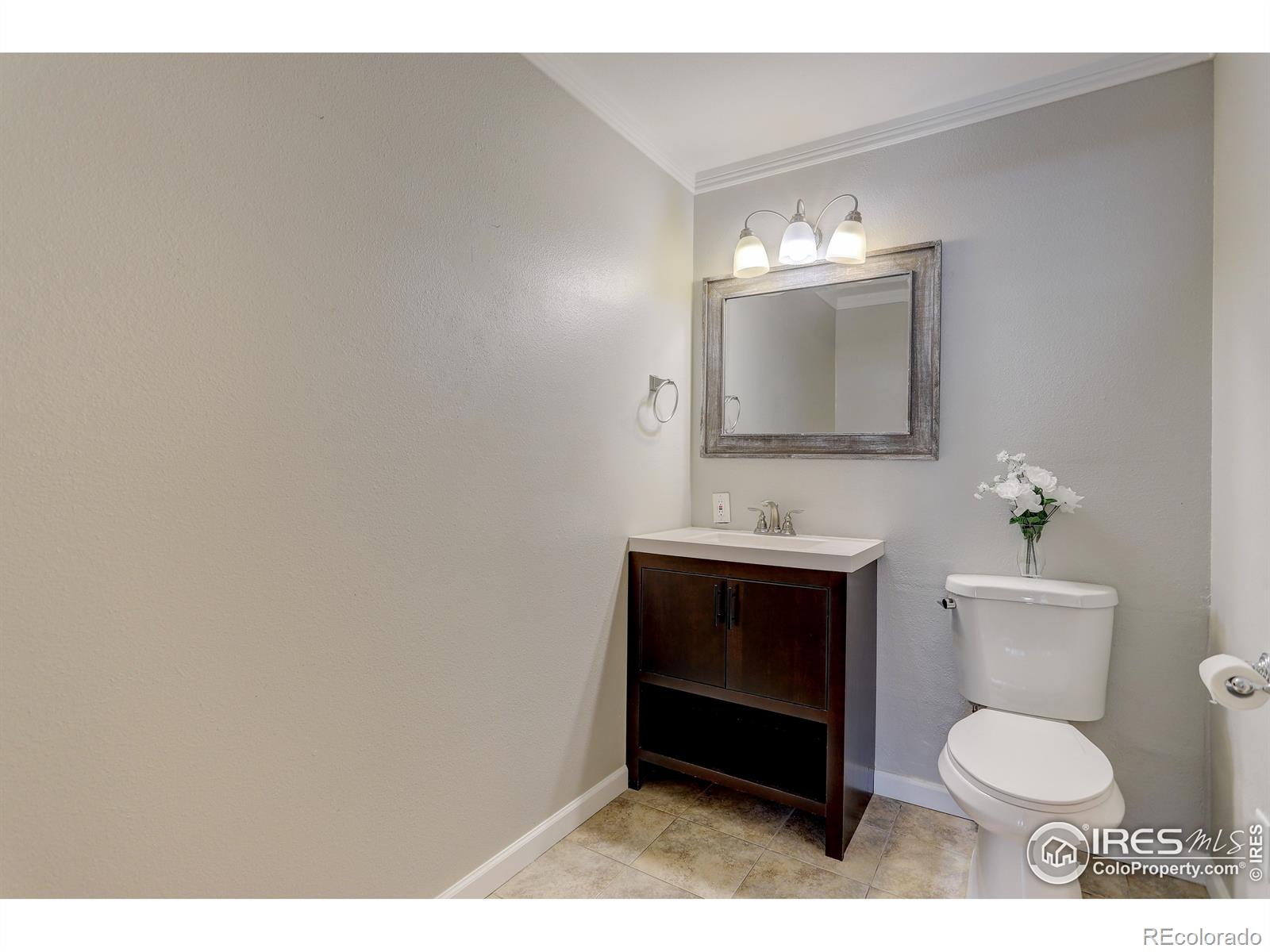 MLS Image #11 for 7755 e quincy avenue,denver, Colorado