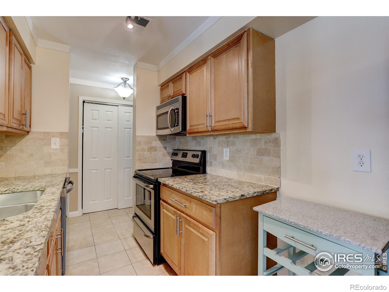 MLS Image #7 for 7755 e quincy avenue,denver, Colorado