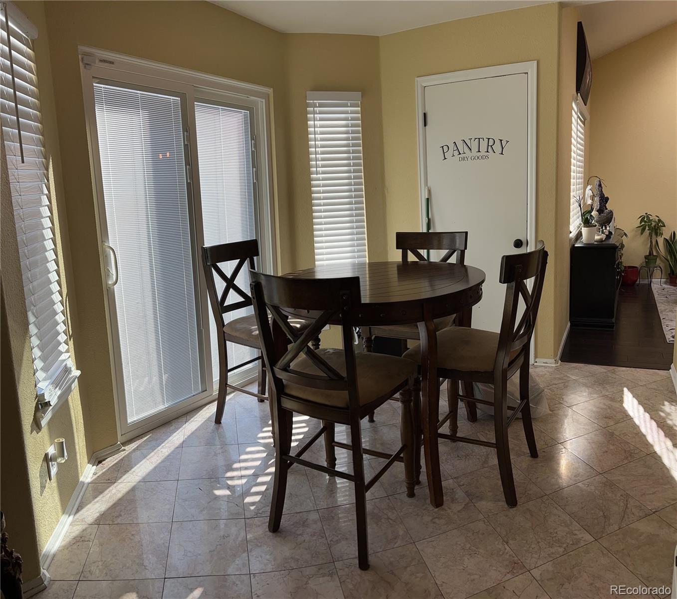 MLS Image #8 for 2352 s zeno street,aurora, Colorado