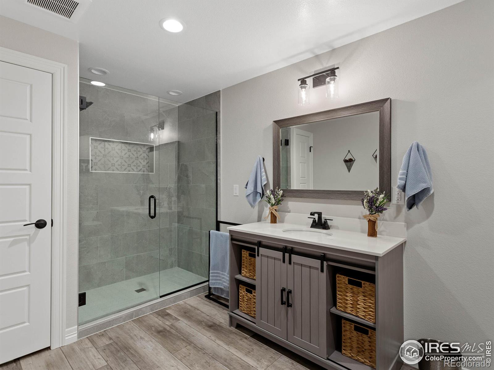 MLS Image #33 for 16106  swan mountain drive,broomfield, Colorado