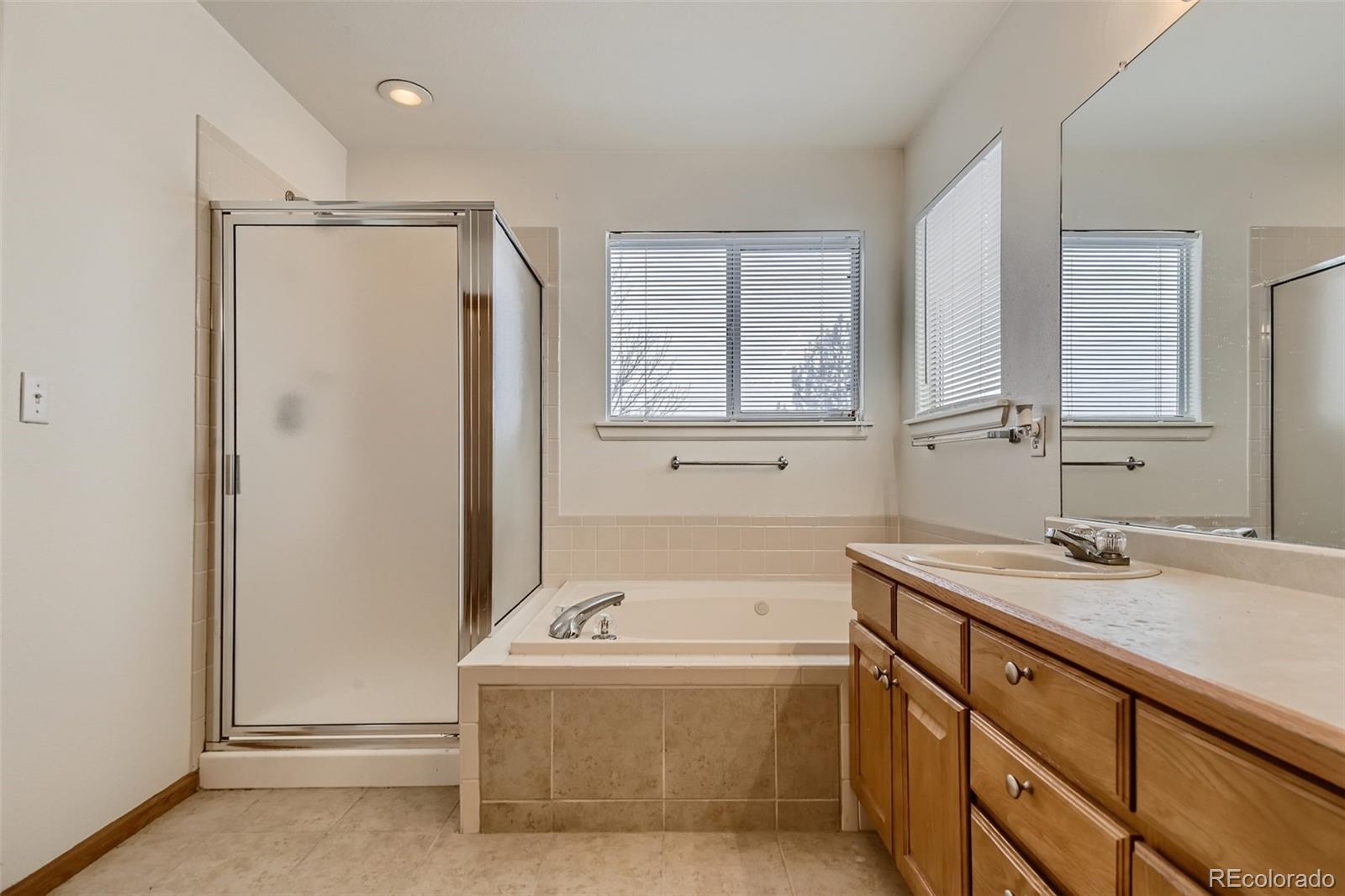 MLS Image #16 for 2490 s zeno street,aurora, Colorado