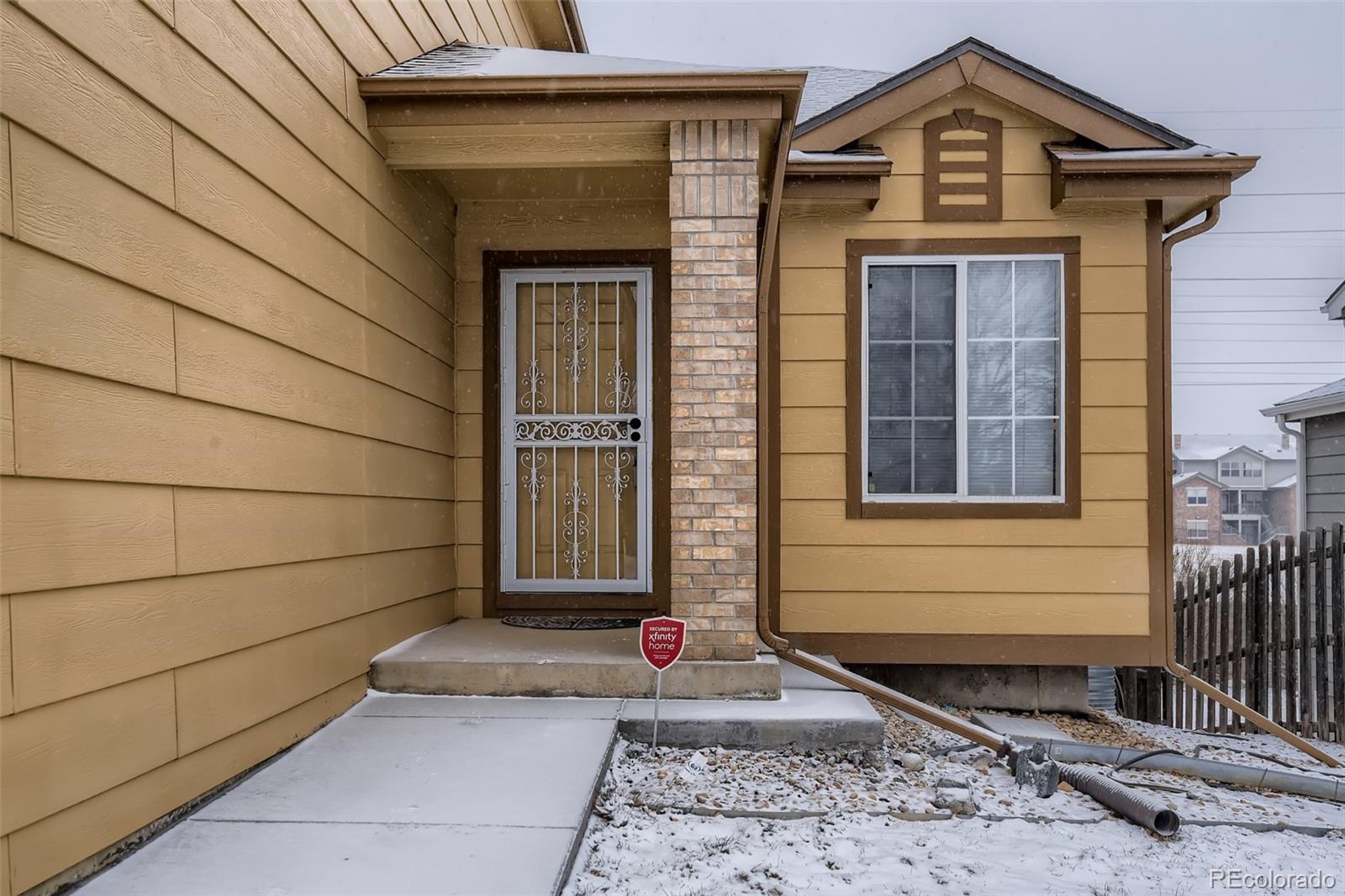 MLS Image #2 for 2490 s zeno street,aurora, Colorado