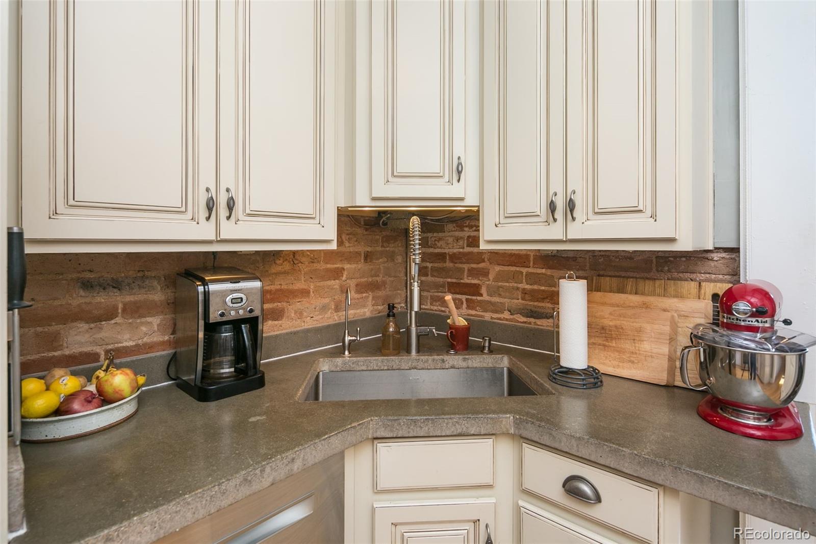 MLS Image #11 for 1386  wolff street,denver, Colorado