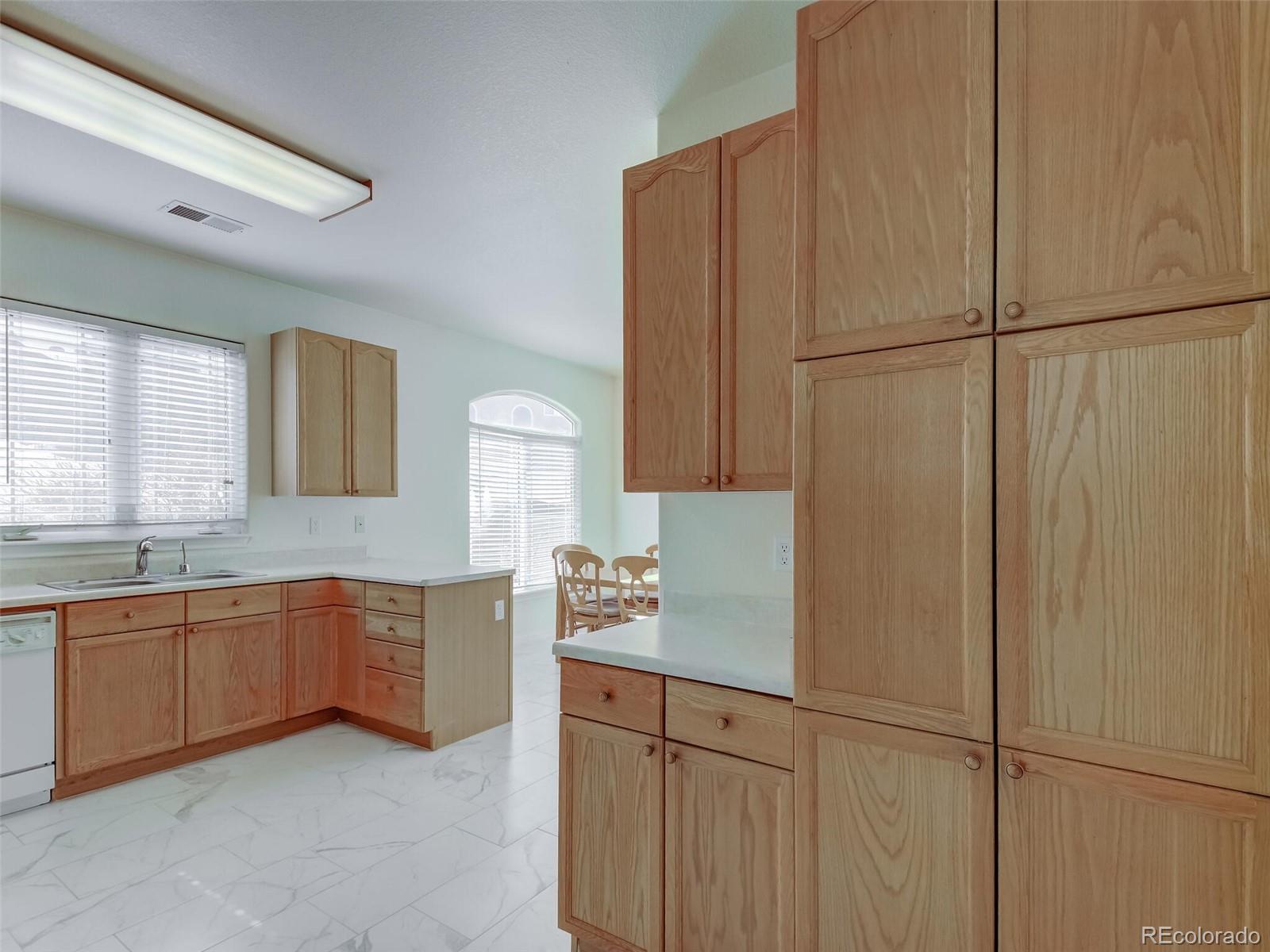 MLS Image #11 for 4354 s queen court,littleton, Colorado