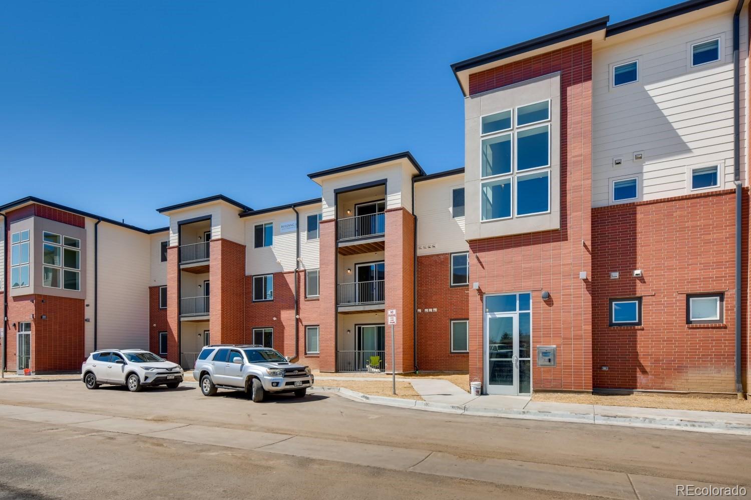 MLS Image #14 for 14331 e tennessee avenue,aurora, Colorado