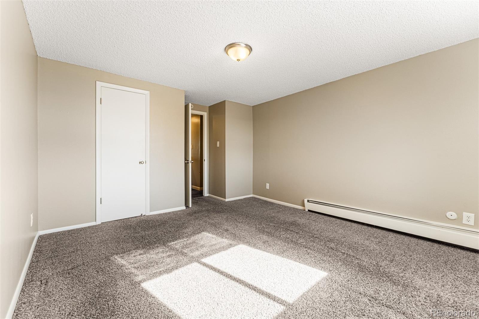 MLS Image #16 for 1302 s parker road,denver, Colorado